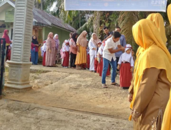 Hari Pertama Sekolah, UPT SD Negeri 013 Pongkai Sambut Hangat Siswa Baru dan Orang Tua Wali Murid