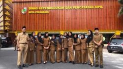 **Disdukcapil Pekanbaru Dorong Tertib Administrasi Kependudukan, dari Layanan Jemput Bola hingga Fasilitasi Kasus Khusus